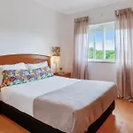 Golden 1 Bdr Flat W/ Balcony & Pool By Lovelystay * カバナス・デ・タビラ